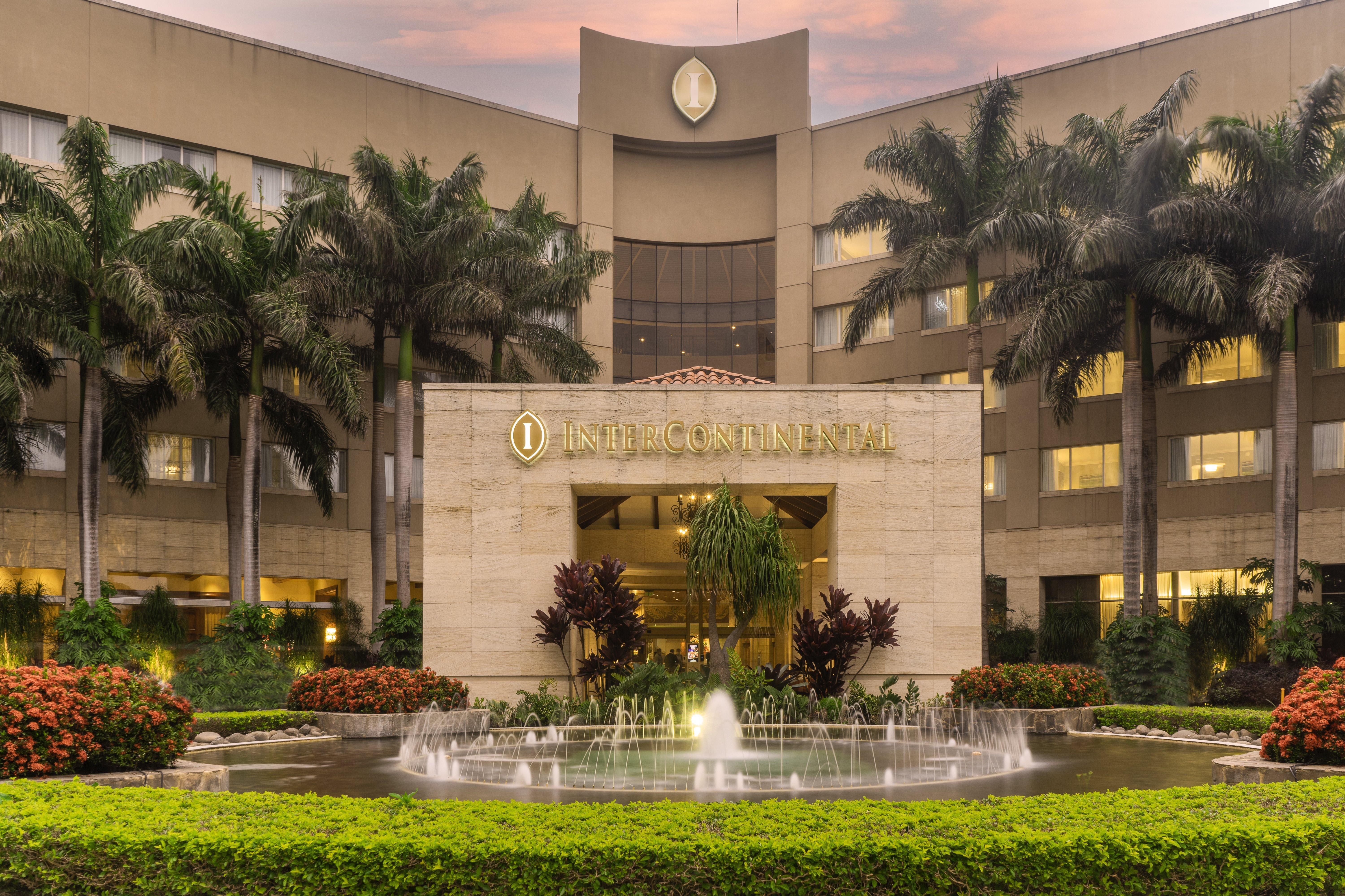 Intercontinental Costa Rica At Multiplaza Mall, An Ihg Hotel Сан-Хосе Экстерьер фото