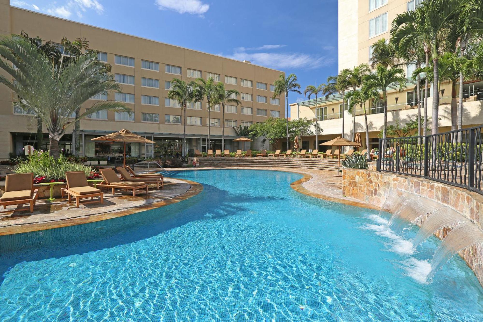 Intercontinental Costa Rica At Multiplaza Mall, An Ihg Hotel Сан-Хосе Экстерьер фото